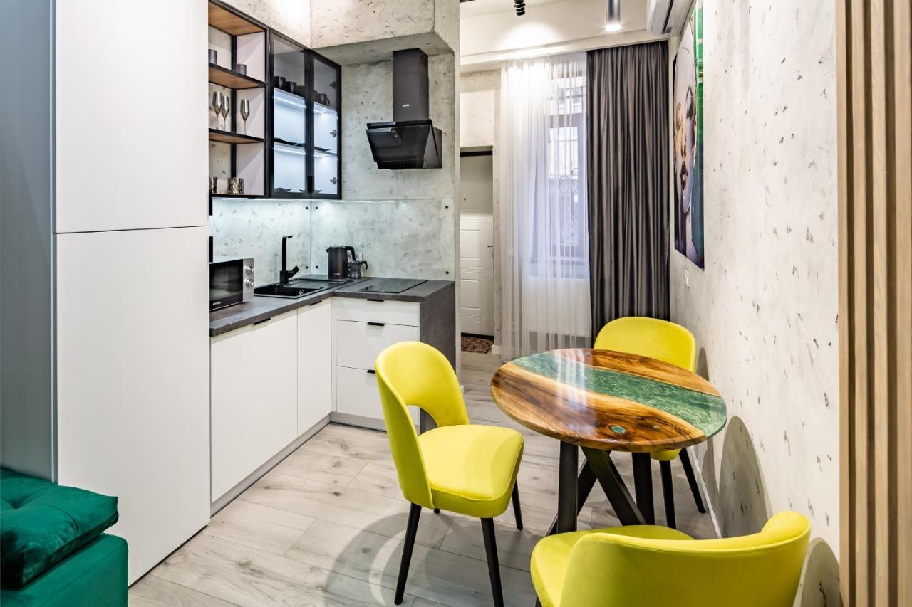 Alfa Apartments Kulisha 12 Lviv Dış mekan fotoğraf