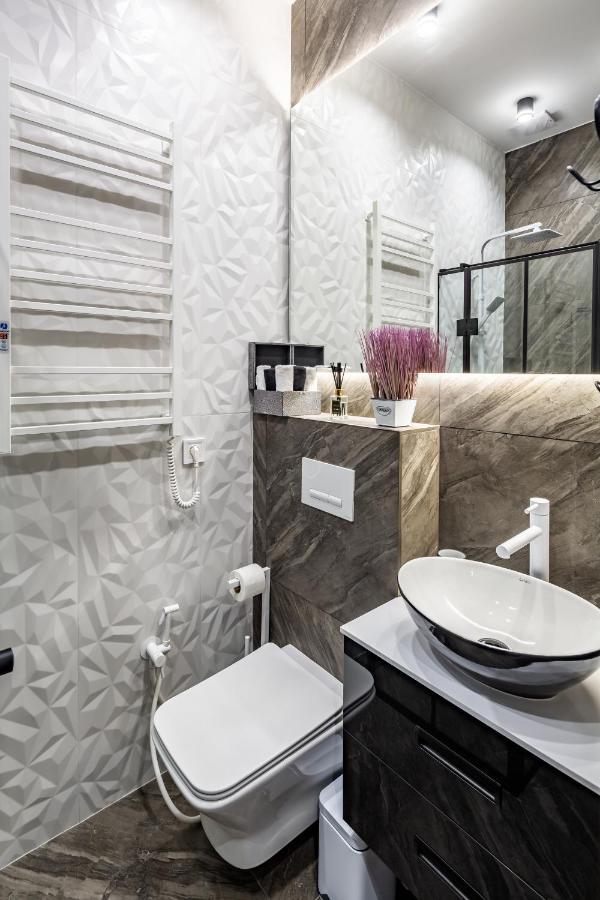 Alfa Apartments Kulisha 12 Lviv Dış mekan fotoğraf